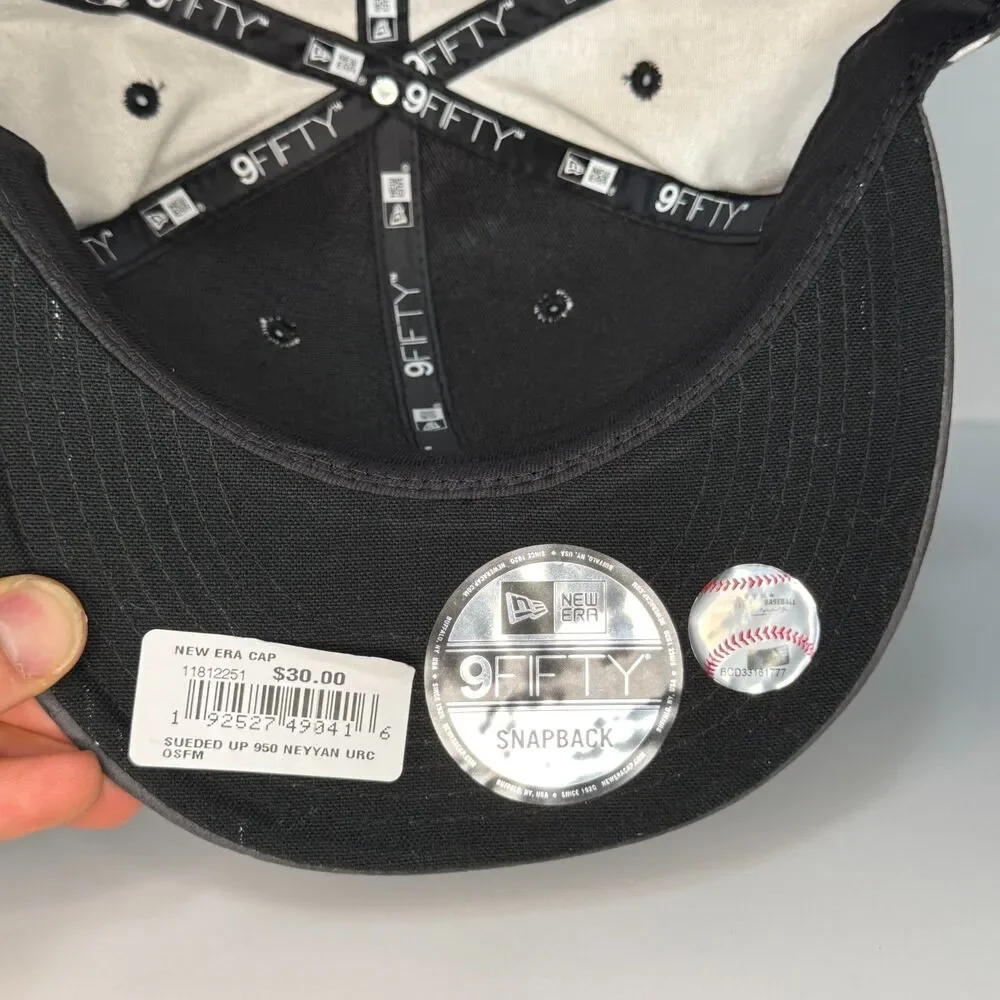 New Era 9Fifty NY Yankees Camo Snapback Hat Black Logo Suede Brim MLB Cap